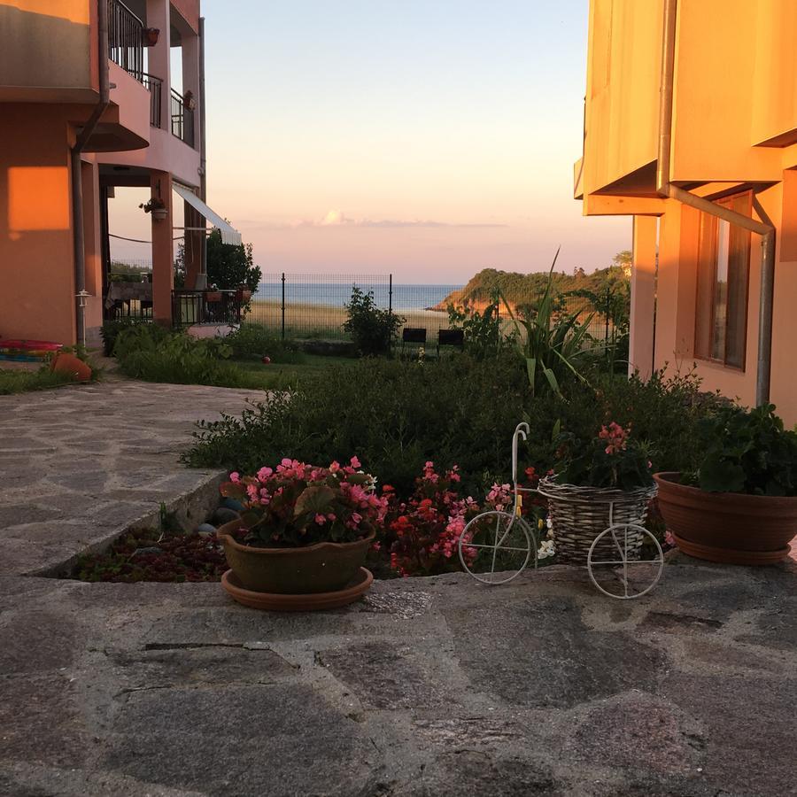 Dream Bay Family Hotel 茨雷沃 外观 照片